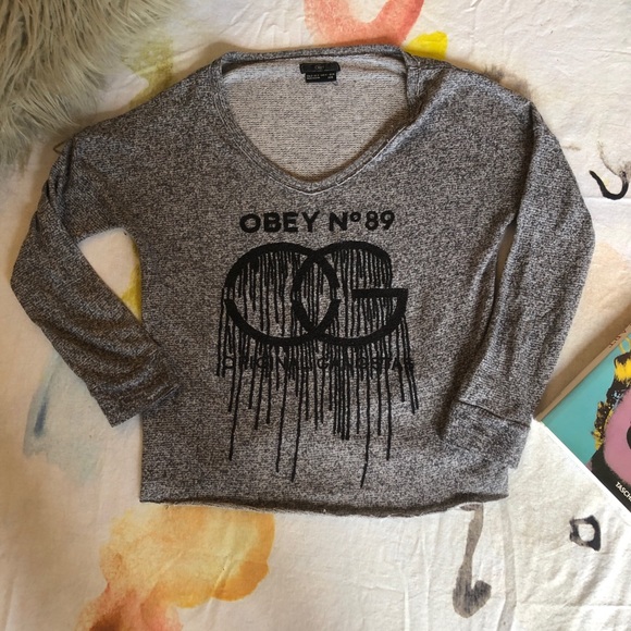 3/$30!🎁Obey Oversize High Class Heather Sweater - Picture 3 of 6